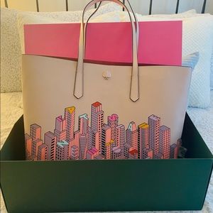 EXCLUSIVE Kate Spade Rock Center Skyline Tote Bag